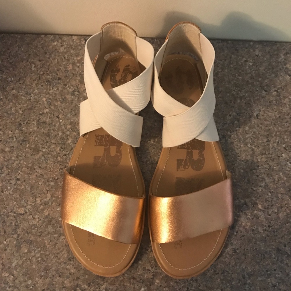 Sorel Ella sandals